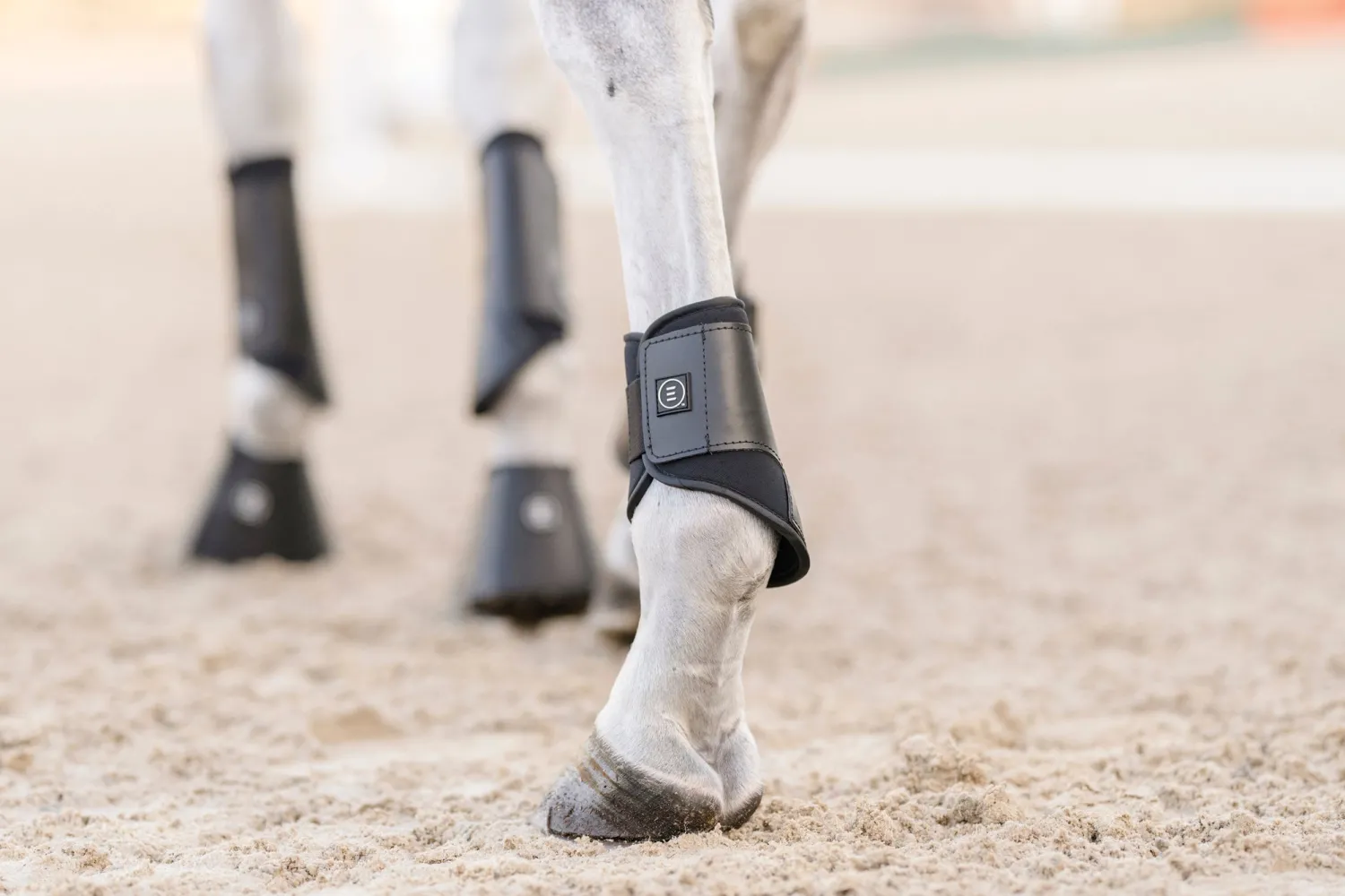 EQUIFIT ® Essential EveryDay Hind Boot Clearance