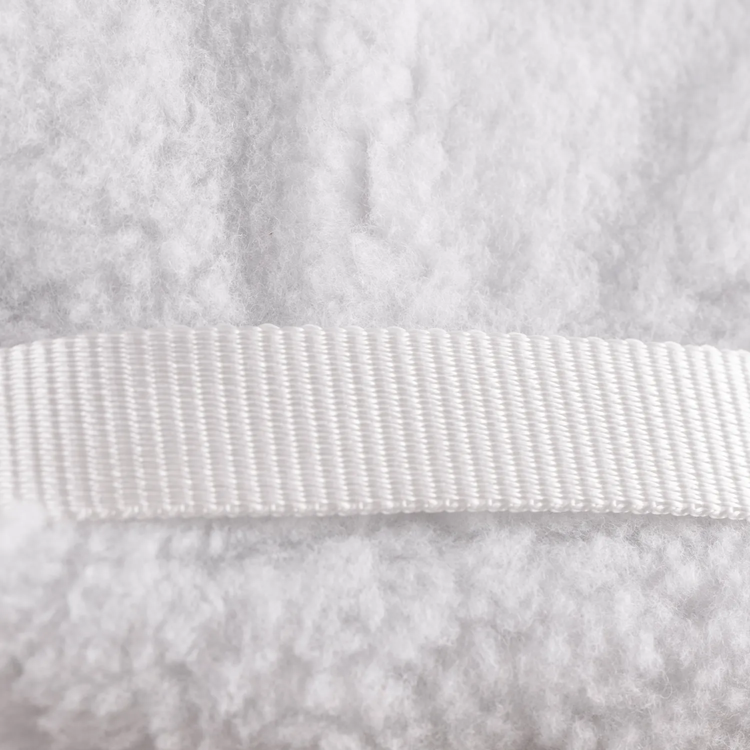 EQUINAVIA Eidsvoll Classic Fleece Show Pad White Online