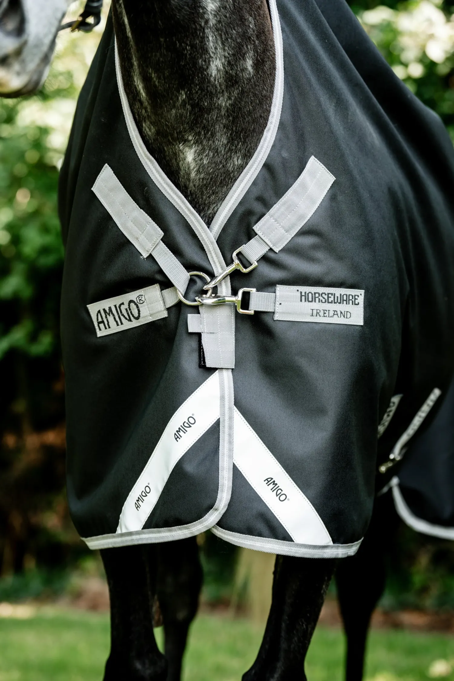 HORSEWARE ® Ireland Amigo® 1200D Wug Turnout–250 Grams