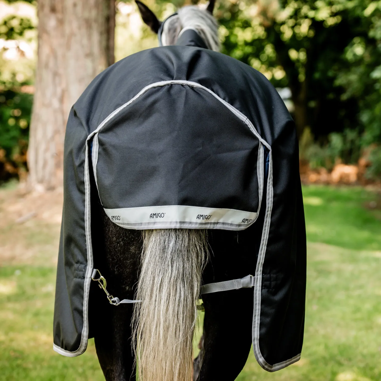 HORSEWARE ® Ireland Amigo® 1200D Wug Turnout–250 Grams