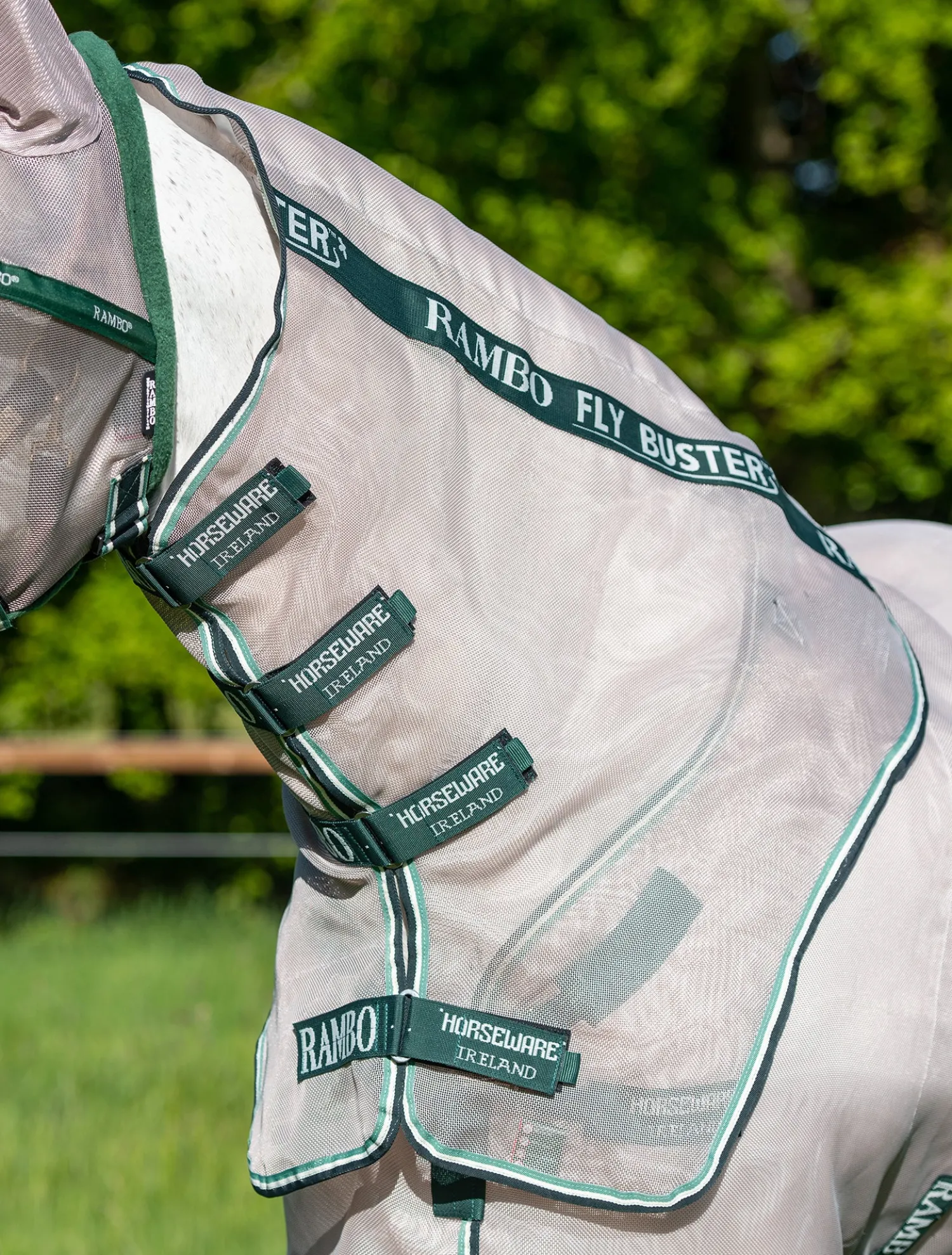 HORSEWARE ® Ireland Rambo® Fly Buster™ Fly Sheet with No-Fly Zone™ Oatmeal/Sage Outlet