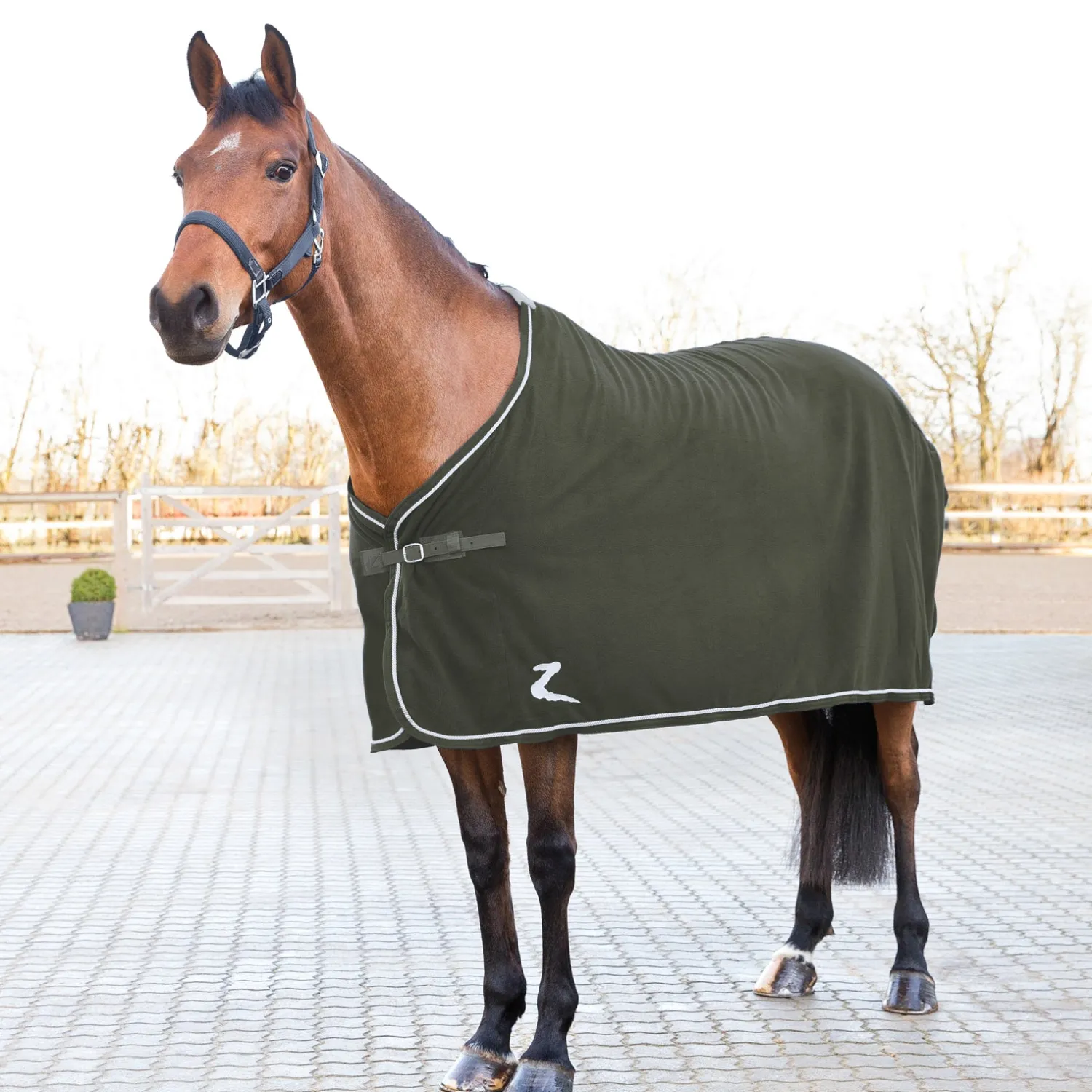 EQUINAVIA Horze Fleece Show Cooler Online