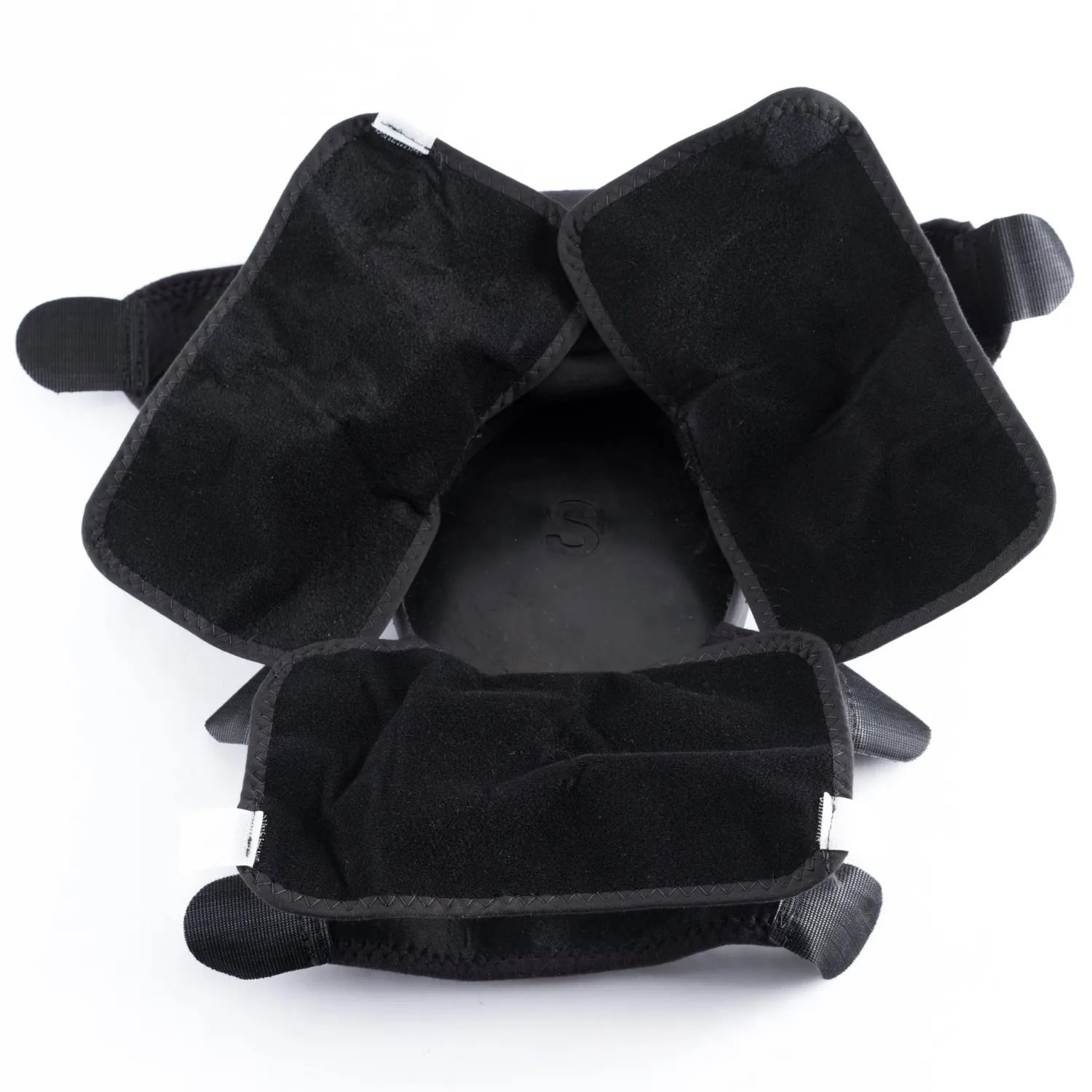 MACKINNON Ice Horse® Big Black Boot Clearance