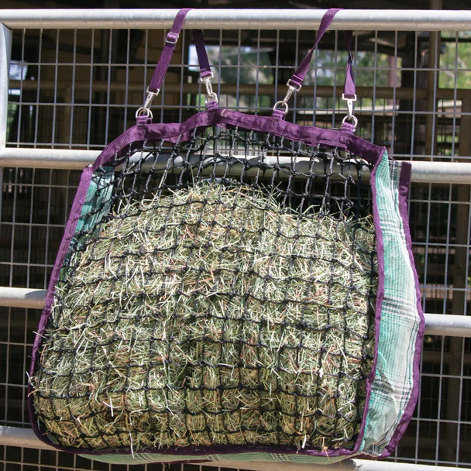 KENSINGTON ™ Slow Feed 4-Flake Hay Bag Discount