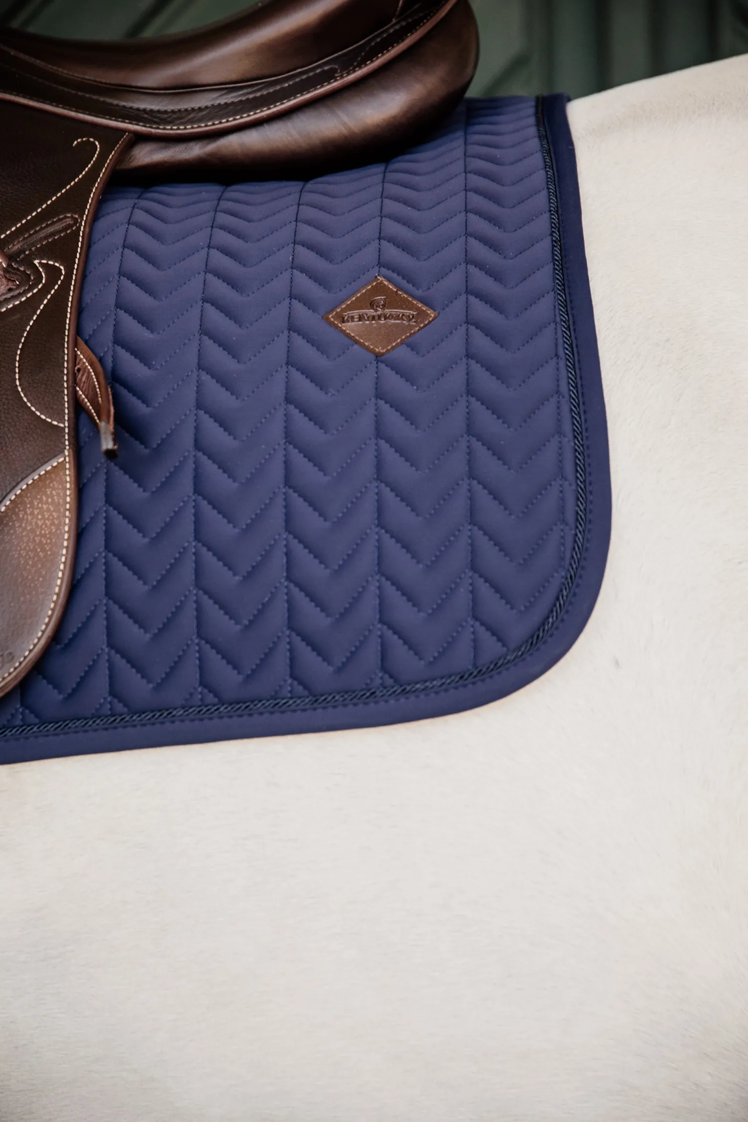 KENTUCKY HORSEWEAR Fishbone Dressage Pad Best