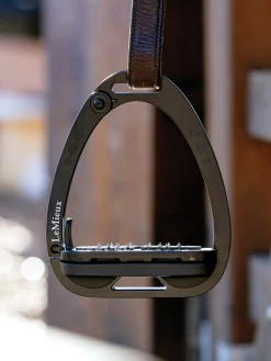 HORSE HEALTH TRADE Lemieux® Vector Balance Stirrups Discount