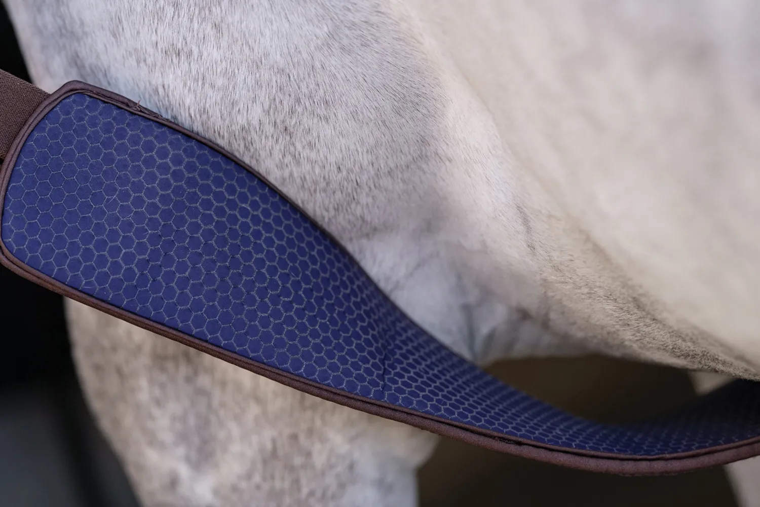 PROFESSIONALS CHOICE Professional’s Choice® 2XCool English Girth Best