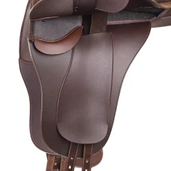 SADDLERY BRANDS INTL Wintec Pro Stock with Swinging Fender & HART